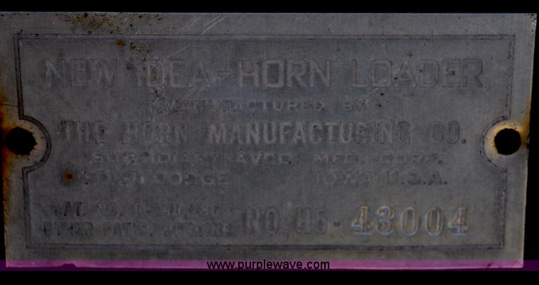 image for item G6014 1940 Farmall H tractor