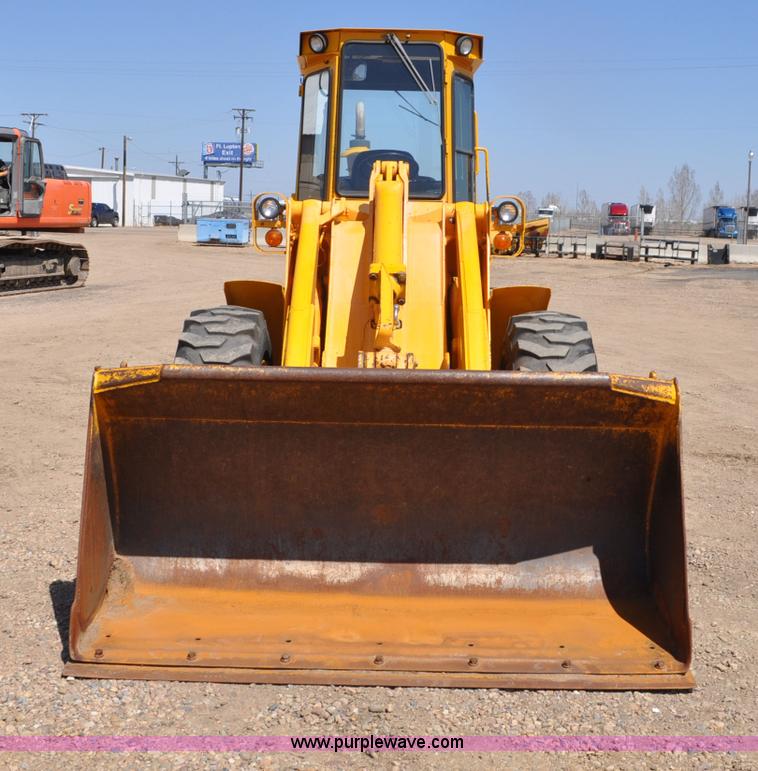 image for item G6015 1985 John Deere 544C wheel loader