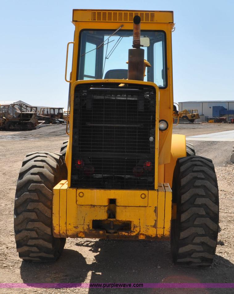 image for item G6015 1985 John Deere 544C wheel loader