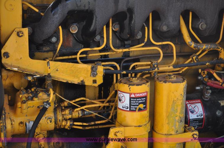 image for item G6015 1985 John Deere 544C wheel loader