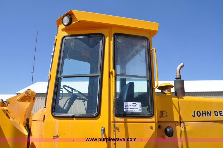 image for item G6015 1985 John Deere 544C wheel loader