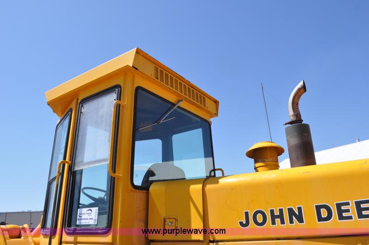 image for item G6015 1985 John Deere 544C wheel loader