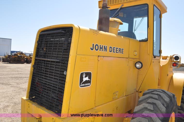 image for item G6015 1985 John Deere 544C wheel loader