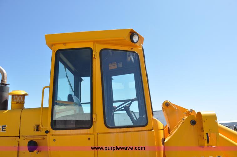 image for item G6015 1985 John Deere 544C wheel loader