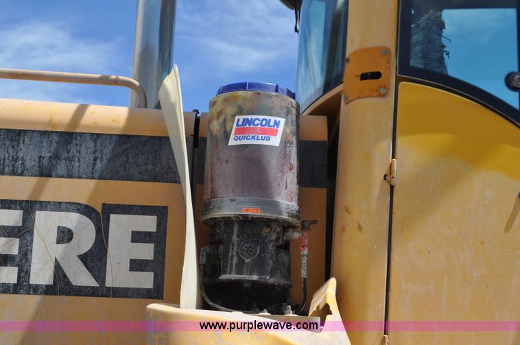 image for item G6019 1999 John Deere 624H wheel loader
