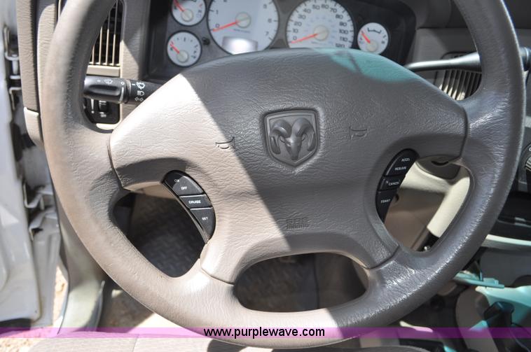 image for item G6020 2002 Dodge Ram 1500 Quad Cab pickup truck