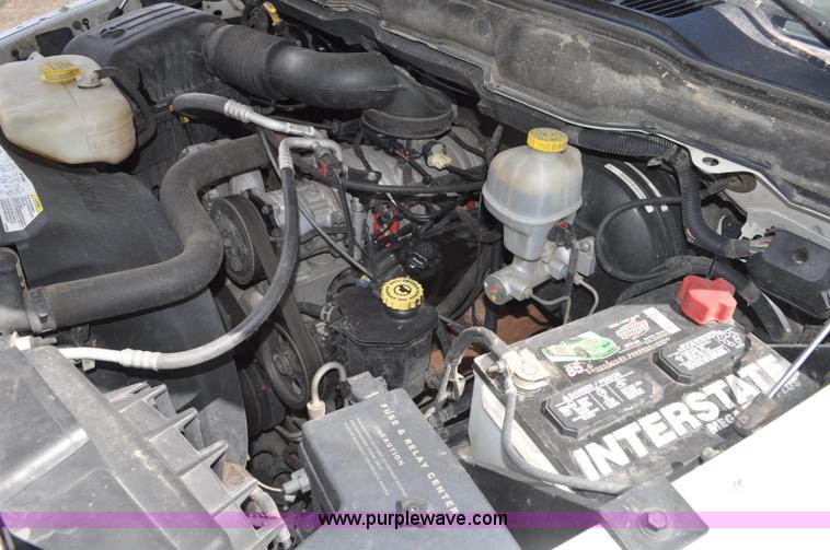 image for item G6020 2002 Dodge Ram 1500 Quad Cab pickup truck