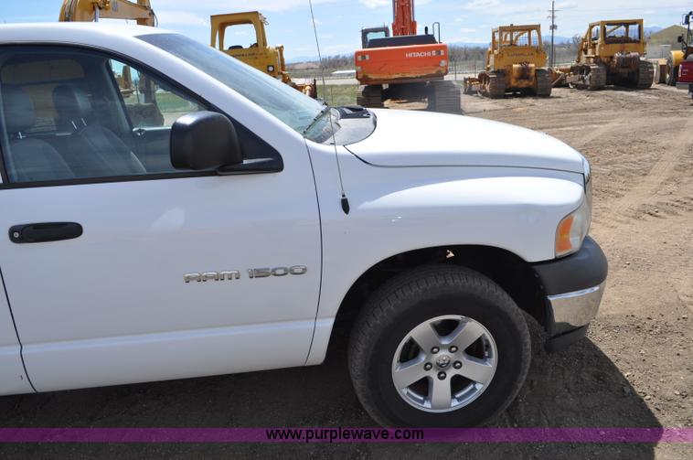 image for item G6020 2002 Dodge Ram 1500 Quad Cab pickup truck