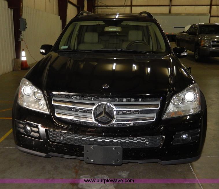image for item D8123 2008 Mercedes Benz GL450 SUV