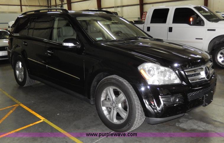 image for item D8123 2008 Mercedes Benz GL450 SUV