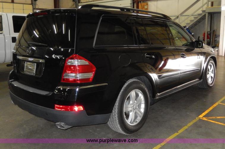 image for item D8123 2008 Mercedes Benz GL450 SUV