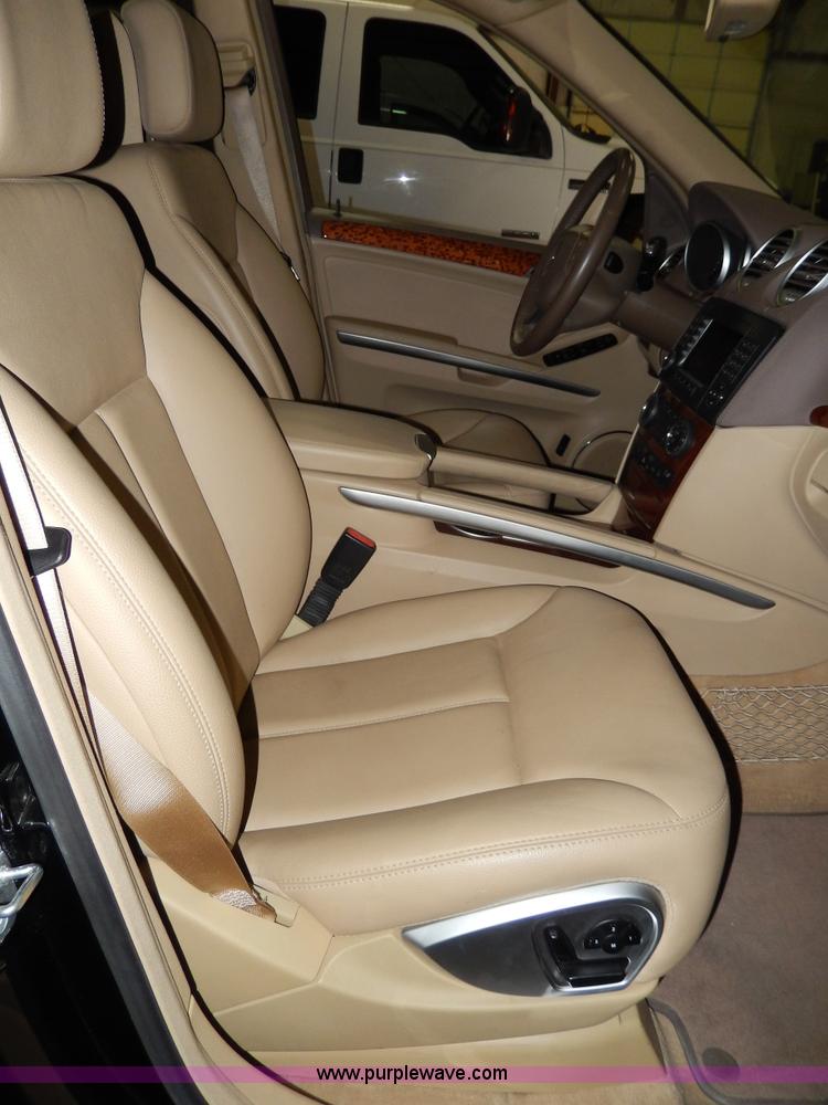 image for item D8123 2008 Mercedes Benz GL450 SUV