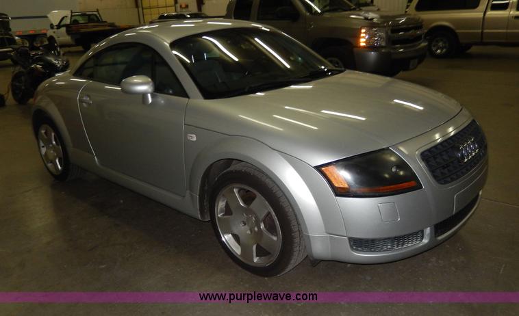 image for item D8124 2003 Audi TT Quattro