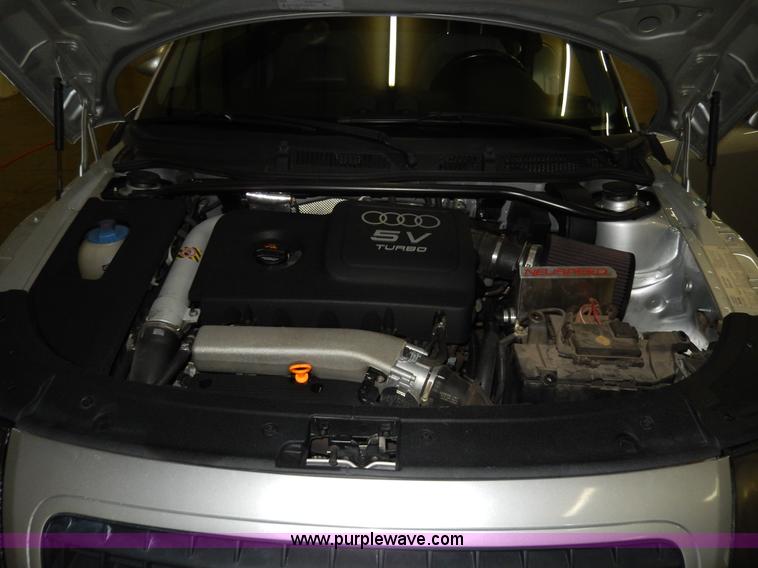 image for item D8124 2003 Audi TT Quattro