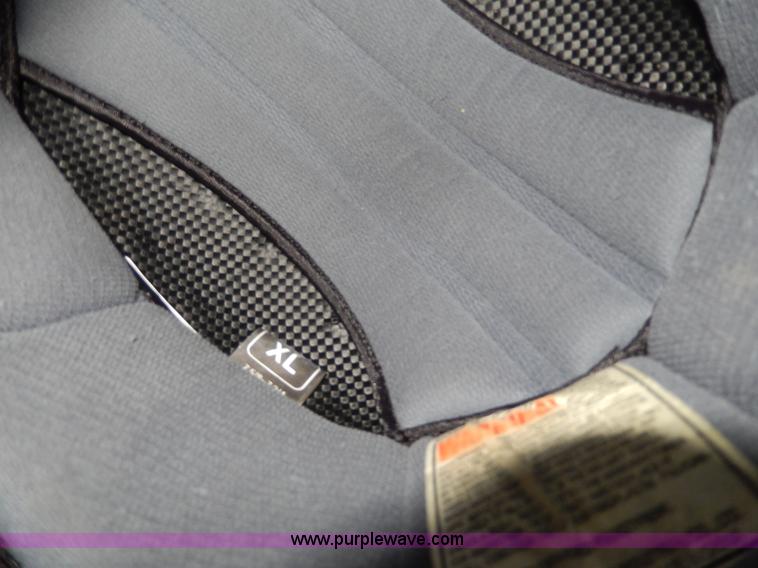 image for item D8125 2007 Suzuki GSXR750 motorcycle