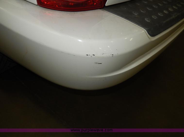 image for item D8128 2004 Dodge Durango SLT SUV