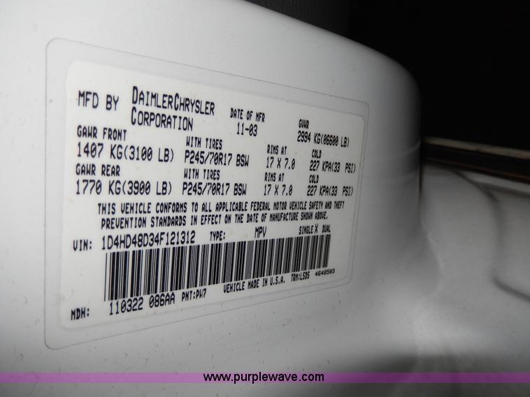 image for item D8128 2004 Dodge Durango SLT SUV