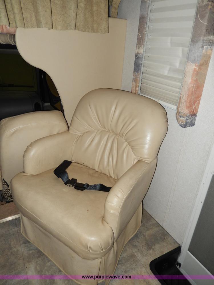 image for item D8131 1999 Ford Econoline E350 Eagle recreational vehicle