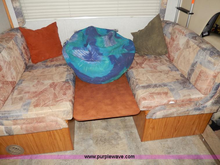 image for item D8131 1999 Ford Econoline E350 Eagle recreational vehicle