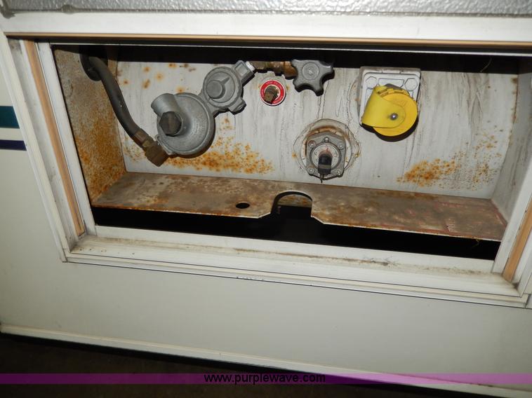 image for item D8131 1999 Ford Econoline E350 Eagle recreational vehicle