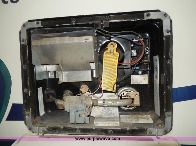 image for item D8131 1999 Ford Econoline E350 Eagle recreational vehicle