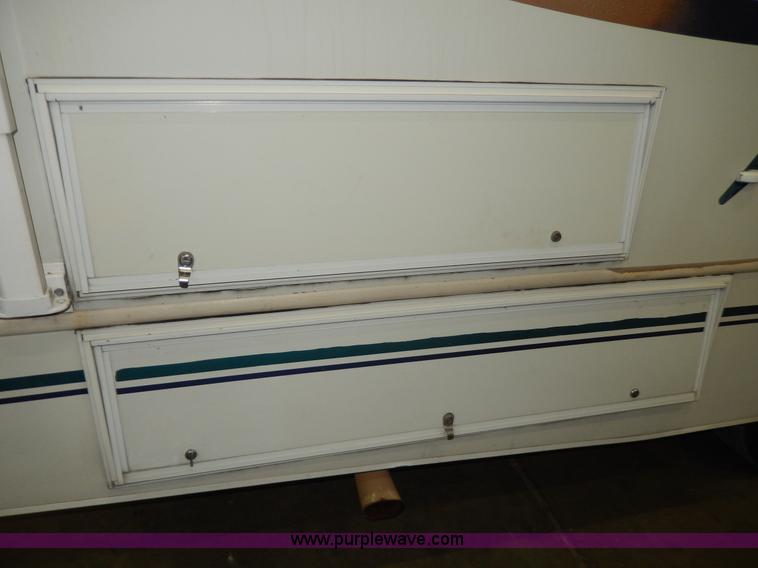 image for item D8131 1999 Ford Econoline E350 Eagle recreational vehicle