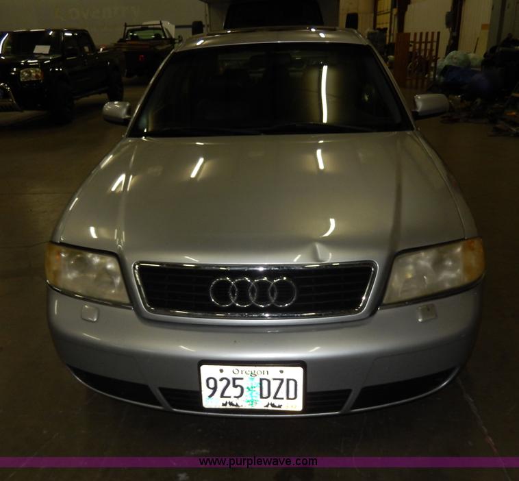 image for item D8132 2001 Audi A6