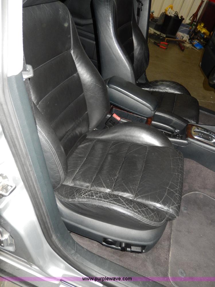 image for item D8132 2001 Audi A6