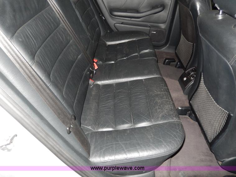 image for item D8132 2001 Audi A6