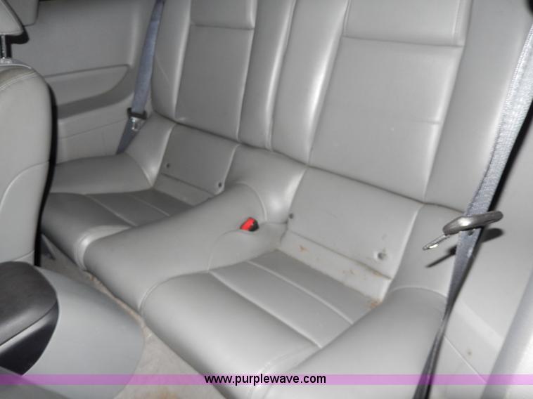image for item D8133 2006 Ford Mustang