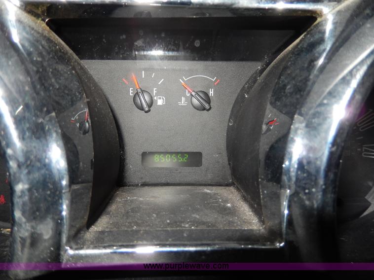 image for item D8133 2006 Ford Mustang