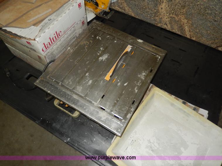 image for item D8134 Assorted merchandise