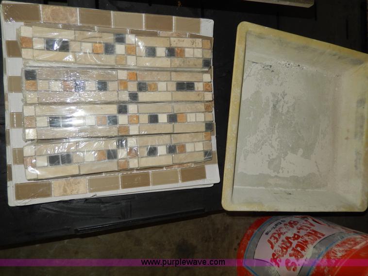 image for item D8134 Assorted merchandise