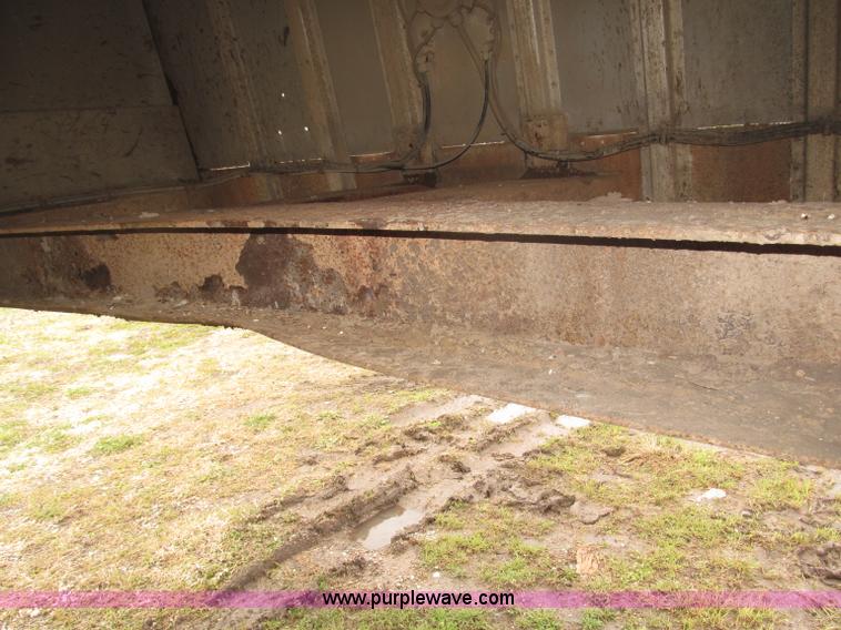 image for item B5473 1995 Corn Husker aluminum tandem axle grain trailer