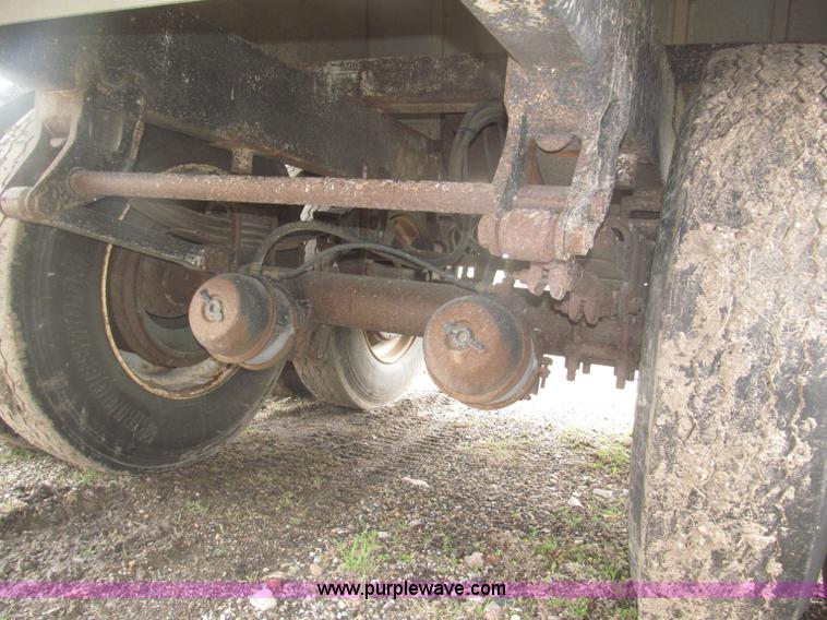 image for item B5473 1995 Corn Husker aluminum tandem axle grain trailer