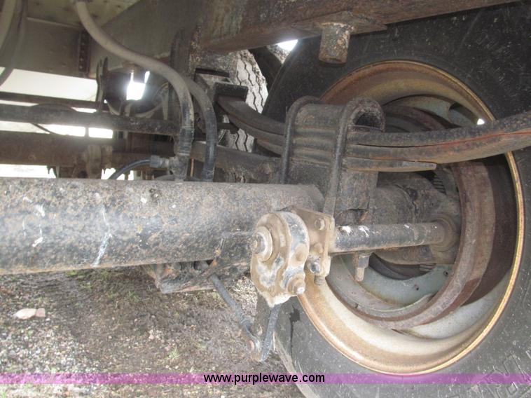 image for item B5473 1995 Corn Husker aluminum tandem axle grain trailer