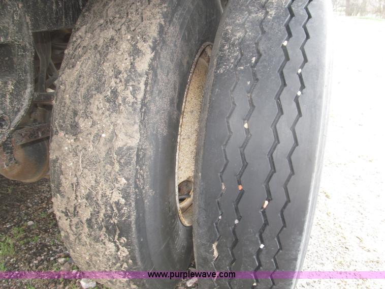 image for item B5473 1995 Corn Husker aluminum tandem axle grain trailer