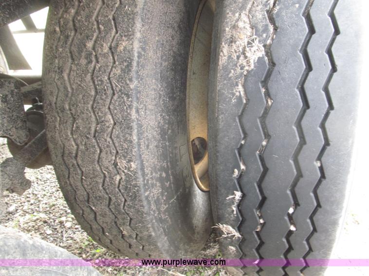 image for item B5473 1995 Corn Husker aluminum tandem axle grain trailer