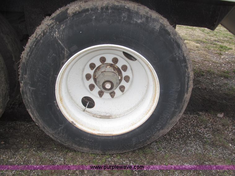 image for item B5473 1995 Corn Husker aluminum tandem axle grain trailer