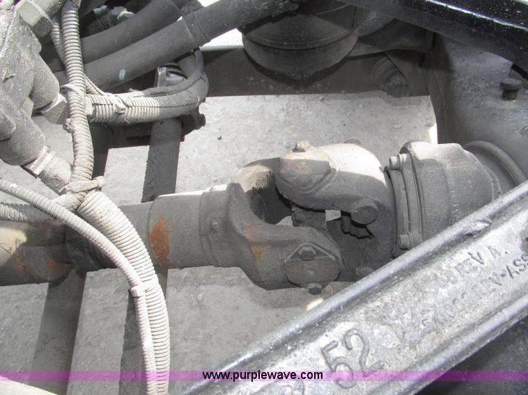 image for item B5481 2007 Kenworth T800 semi truck