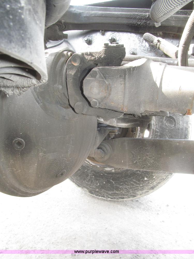 image for item B5481 2007 Kenworth T800 semi truck