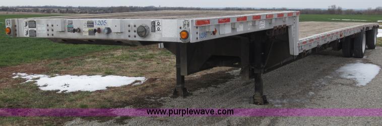 image for item D5806 1997 Wilson 48' step deck trailer