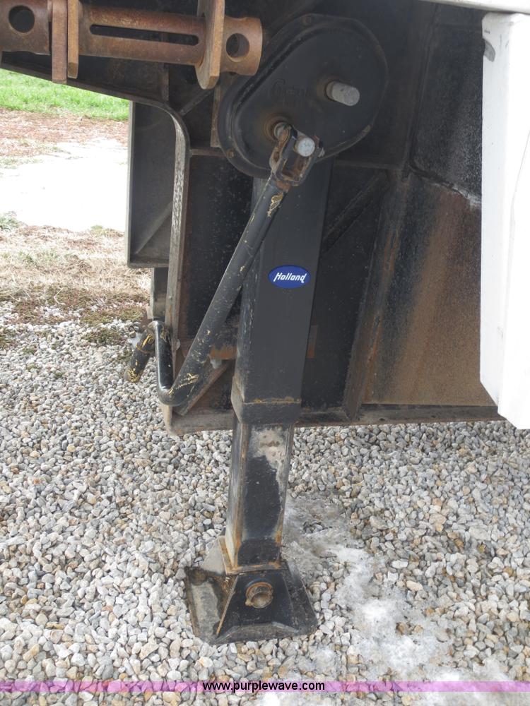 image for item D5806 1997 Wilson 48' step deck trailer