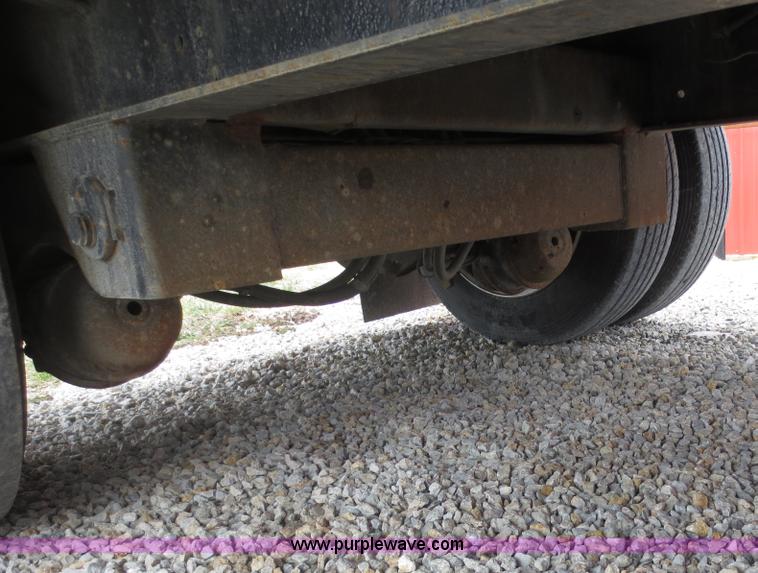 image for item D5807 2002 Transcraft Eagle 48' step deck trailer