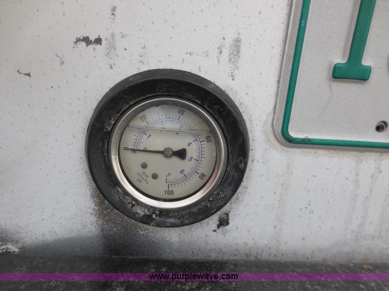 image for item D5807 2002 Transcraft Eagle 48' step deck trailer