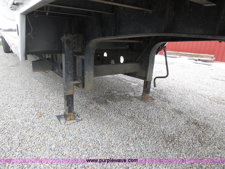 image for item D5807 2002 Transcraft Eagle 48' step deck trailer