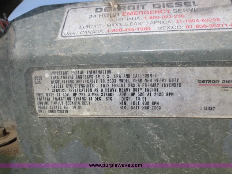 image for item D5808 2004 Freightliner FLD132 XL Classic semi truck