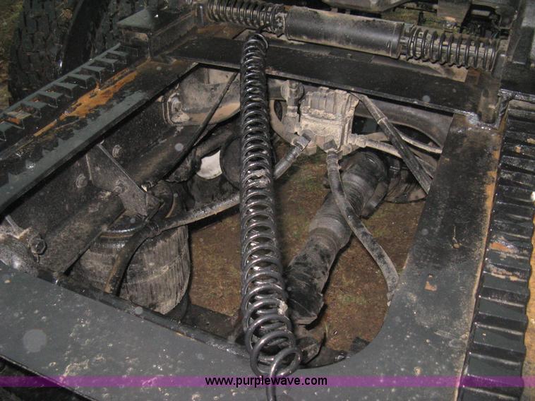 image for item E3395 1996 International F9370 semi truck