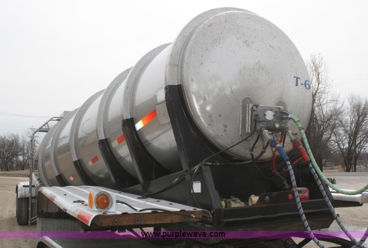 image for item F2798 1985 Polar stainless steel tanker trailer
