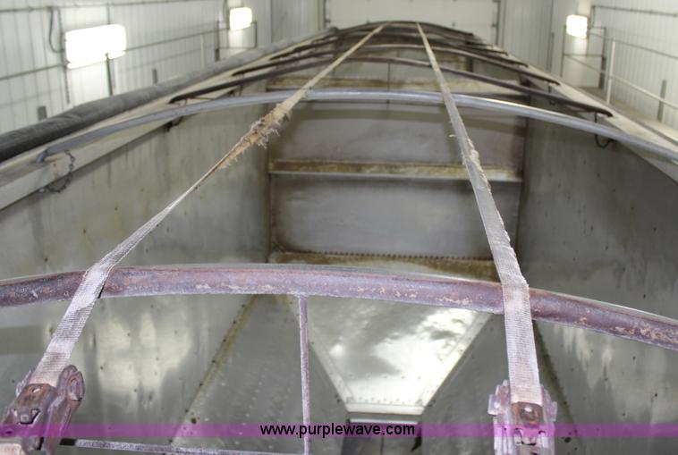 image for item G5359 1992 Timpte double hopper grain trailer